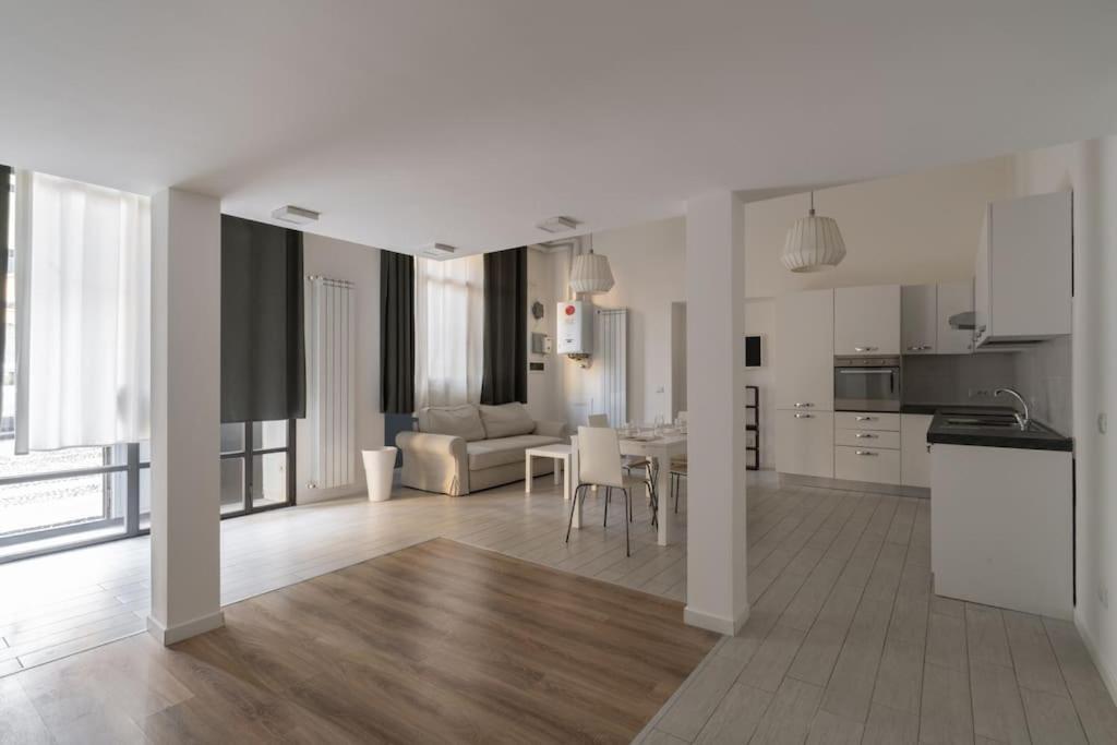 Spazioso Loft: Coldilana14 Milano Esterno foto